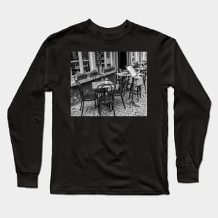 Alfresco dining Dutch style Long Sleeve T-Shirt